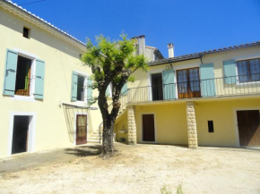  Maison de 3 chambres avec jardin clos a Saint Laurent la Vernede  Сен-Лоран-Ла-Вернед